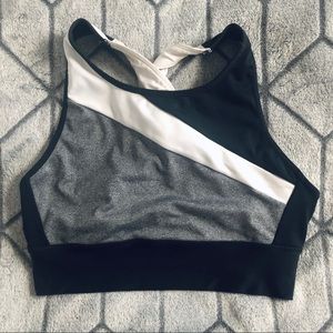 C9 high neck sports bra